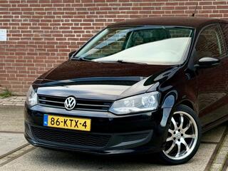 Volkswagen Polo (2009 - 2017)