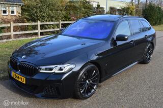 BMW 5-SERIE Touring 520D LCI M-SPORT / ACC / NAPPA /Panorama
