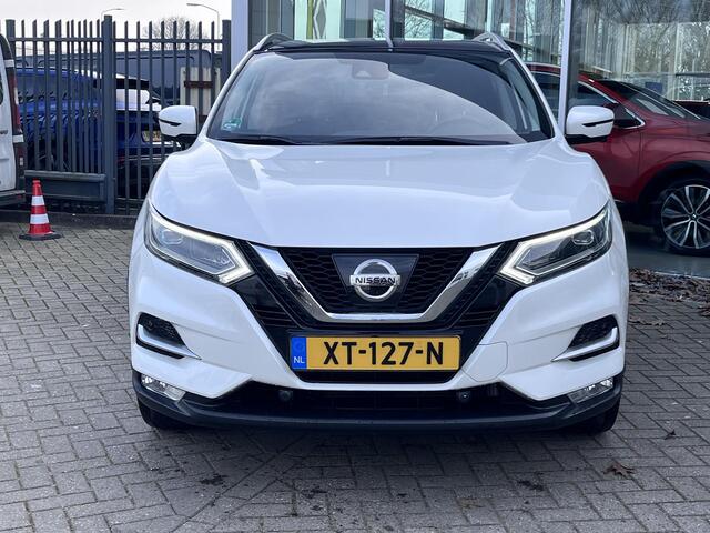Nissan Qashqai 1.2 Tekna + | 360 camera | Panoramadak | Elektrische stoelbediening | Stoelverwarming | BLIS |