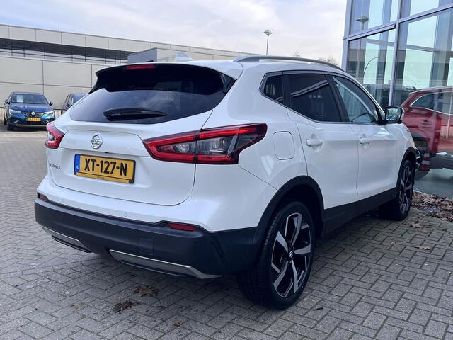 Nissan Qashqai 1.2 Tekna + | 360 camera | Panoramadak | Elektrische stoelbediening | Stoelverwarming | BLIS |