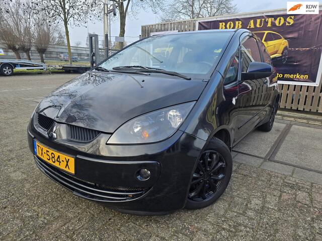 Mitsubishi Colt 1.3 Incharge/airco/navi/apk 13-06-2027 /rijd schakelt goed /inruilen is mogelijk