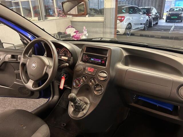 Fiat Panda 1.1 ActiveNAP5deursAPK2008