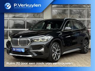BMW X1 sDrive20i VDL Nedcar Edition | PANORAMA | 19 INCH LM VELGEN | SPORTSTOELEN | ADAPT. CRUISE | SPORTSTOELEN | CAMERA |