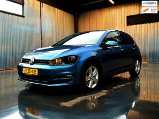 Volkswagen Golf VII