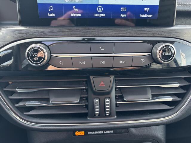 Ford Kuga 2.5 PHEV Vignale 225pk | Panoramadak | Adaptive cruise control | Winter Pack | Achteruitrijcamera | Bang&Olufsen | Elektrische achterklep