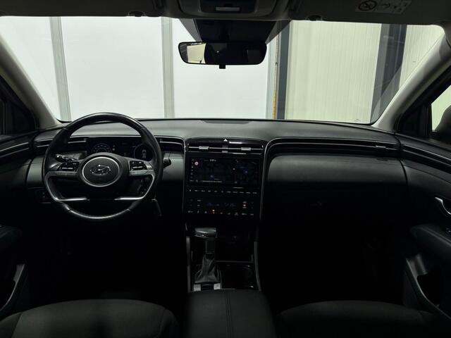 Hyundai Tucson 1.6 T-GDI MHEV Comfort Automaat / Navigatie full map / Camera / Cruise control / etc.
