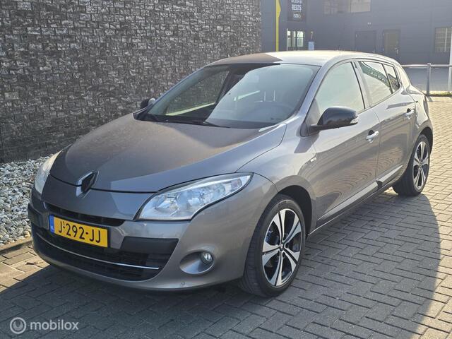 Renault Megane 1.4 TCe Bose - Trekhaak 14 Maanden apk