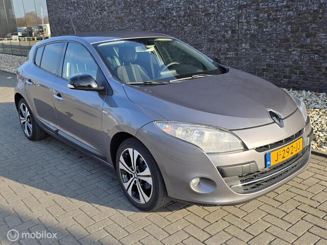 Renault Megane 1.4 TCe Bose - Trekhaak 14 Maanden apk