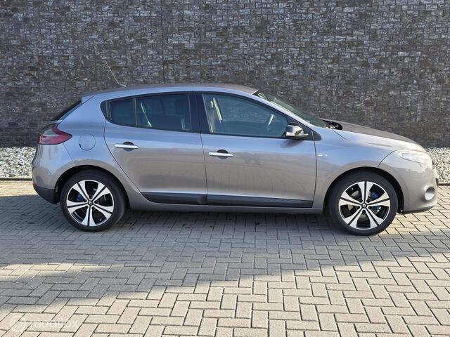 Renault Megane 1.4 TCe Bose - Trekhaak 14 Maanden apk