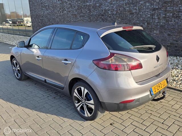Renault Megane 1.4 TCe Bose - Trekhaak 14 Maanden apk