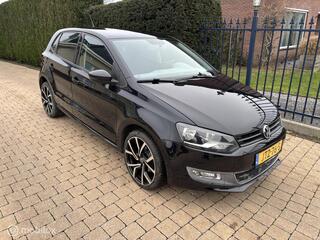 Volkswagen Polo (2009 - 2017)