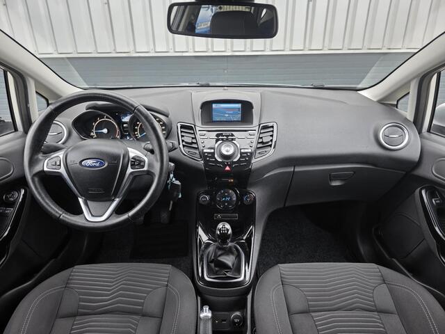 Ford Fiesta 1.0 EcoBoost 5 deurs Titanium 1e EIG | TREKHAAK |