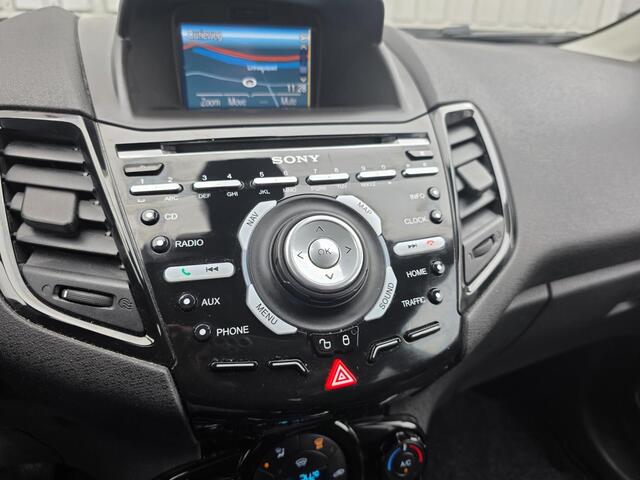 Ford Fiesta 1.0 EcoBoost 5 deurs Titanium 1e EIG | TREKHAAK |
