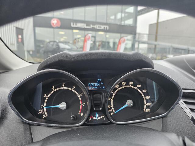 Ford Fiesta 1.0 EcoBoost 5 deurs Titanium 1e EIG | TREKHAAK |