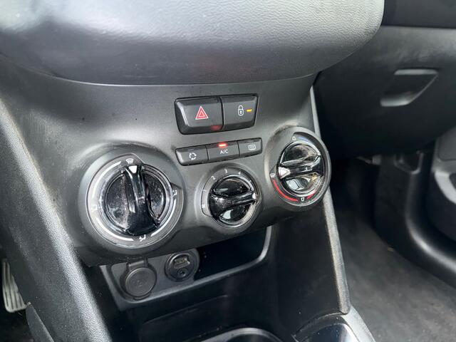 Peugeot 208 1.2 PureTech Blue Lion