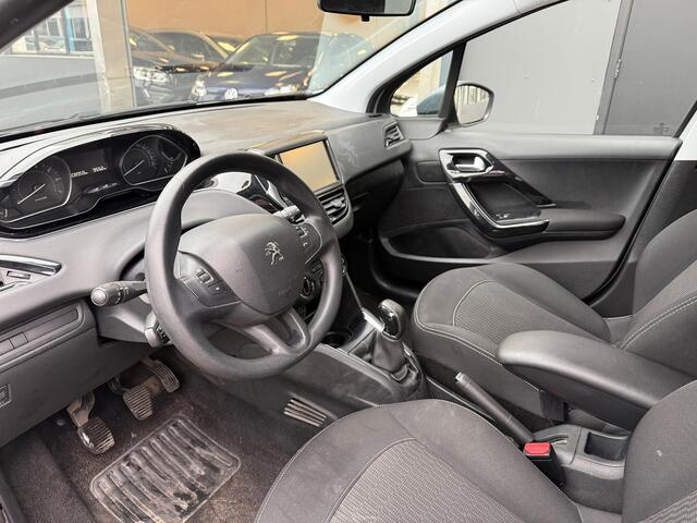 Peugeot 208 1.2 PureTech Blue Lion