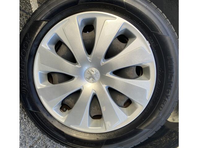 Peugeot 108 1.0 e-VTi Active  Airco - Radio - Stuurbekrachtiging - Bluetooth - Sprankelend wit  Vingerhoets; Vierde Generatie Eersteklas Service 