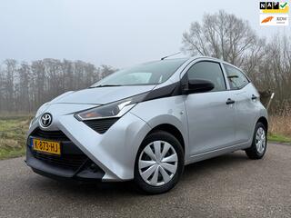 TOYOTA AYGO 1.0 VVT-i x-fun 1e Eigenaar Airco BT/USB/AUX Cruise Dealer onderhouden