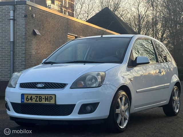 Ford Fiesta 1.3-8V Cool & Sound/1e EIG/NAP/NWE APK/LMV/AC/