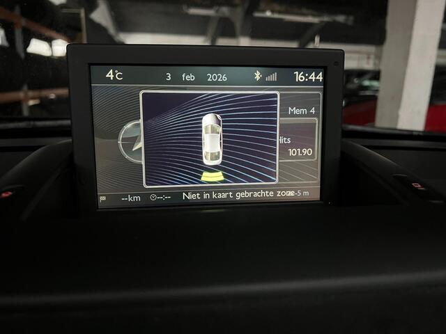 Peugeot 5008 1.6 THP Active 5p. panodak navi nap boekjes