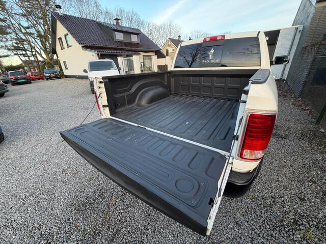 Dodge 1500 Ram 3.0 TD 4x4 Crew Cab 5'7 Zeernetjes/Weinigkm