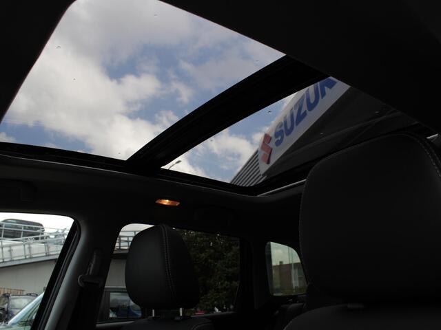 Suzuki Vitara 1.4 Boosterjet Style Hybrid | Schuif/Kanteldak | Leder | Adap. Cruise | Park sens | Lm-Velgen