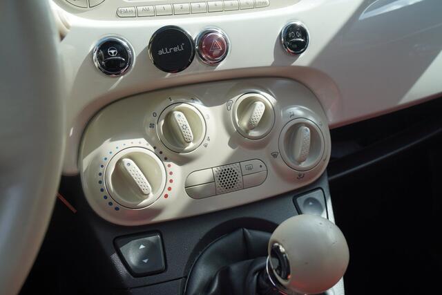 Fiat 500 1.2 Lounge PANORAMADAK PARK.SENSOREN AIRCO