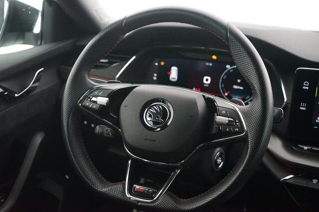 Skoda Octavia Combi 1.4 TSI RS iV PHEV 245 PK | ACC | Stoelverwarming