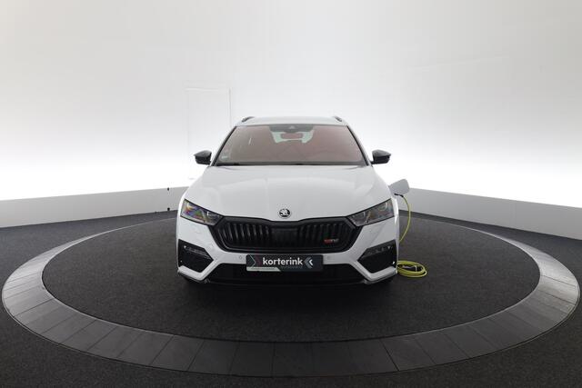 Skoda Octavia Combi 1.4 TSI RS iV PHEV 245 PK | ACC | Stoelverwarming