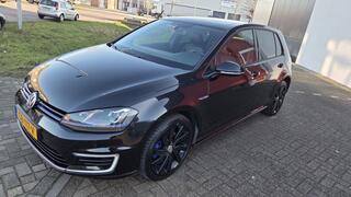 Volkswagen Golf VII