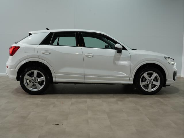 Audi Q2 35 TFSI S-tronic epic Matrix-LED | Stoelverw. | Navigatie | 17Lm 71