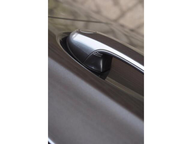 BMW 3-Serie 330e xDrive High Executive '22 SOH 94,6% Leder M Pakket Clima Navi Laser Light Navi Clima Cruise Inruil mogelijk