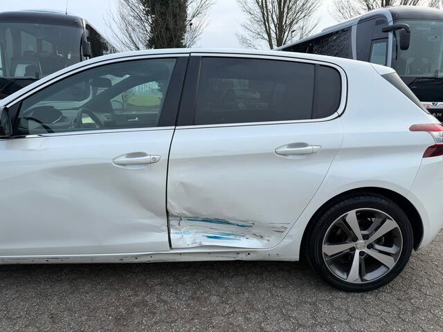 Peugeot 308 1.2 GT-line AUTOMAAT/PANO/LED