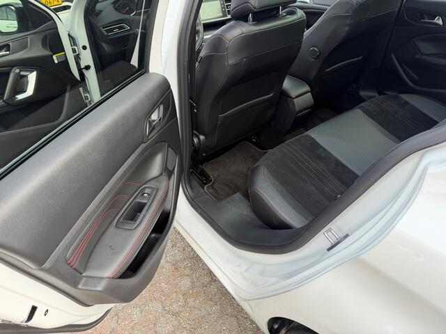 Peugeot 308 1.2 GT-line AUTOMAAT/PANO/LED