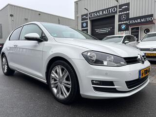 Volkswagen Golf VII