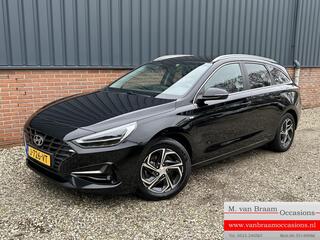 HYUNDAI I 30 Wagon 1.5 T-GDi MHEV Premium Sky Leer/Led/Camera/2xChrome/Trekhaak