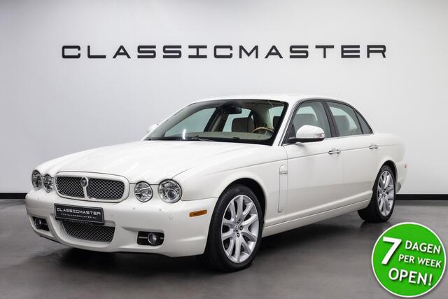 Jaguar XJ 4.2 V8 Sovereign SWB Btw auto, Fiscale waarde � 6.000,- � 28.884.30 Ex B.T.W DEALER AUTO 1 owner