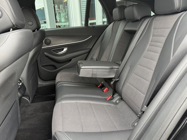 Mercedes-Benz E-Klasse 300 De AUTOMAAT AVANTGARDE NAVI PDC-CAMERA STOELVERW.