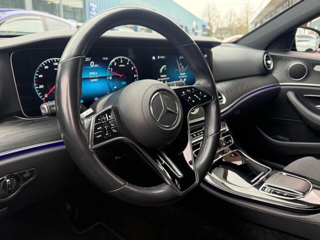 Mercedes-Benz E-Klasse 300 De AUTOMAAT AVANTGARDE NAVI PDC-CAMERA STOELVERW.