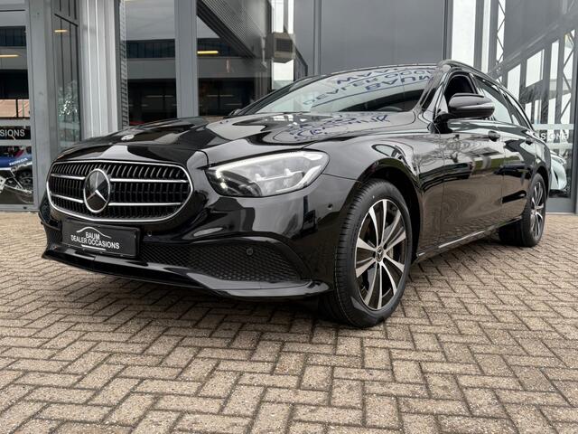 Mercedes-Benz E-Klasse 300 De AUTOMAAT AVANTGARDE NAVI PDC-CAMERA STOELVERW.