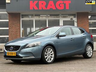 VOLVO V40 Summum 1.6 T3 150 pk - APK 05-2027 - Xenon - Leder - Camera - Riem vv