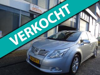 TOYOTA AVENSIS Wagon 1.8 VVTi Dynamic Business Special