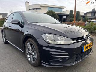 Volkswagen Golf VII