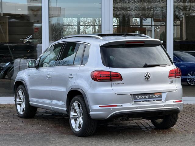 Volkswagen Tiguan 1.4 TSI R-Line Edition Pano | Keyless | org NL
