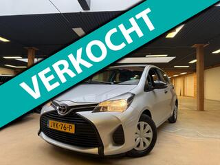 TOYOTA YARIS 1.0 VVT-i Comfort Carplay Nwe Apk Nwe Koppeling