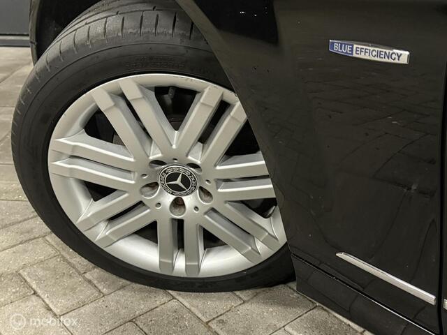 Mercedes-Benz C-Klasse 200 CGI BlueEFFICIENCY Avantgarde Netjes