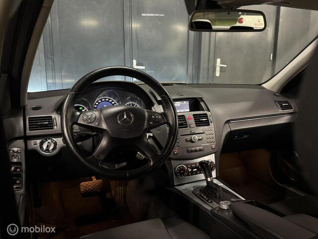 Mercedes-Benz C-Klasse 200 CGI BlueEFFICIENCY Avantgarde Netjes