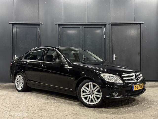 Mercedes-Benz C-Klasse 200 CGI BlueEFFICIENCY Avantgarde Netjes