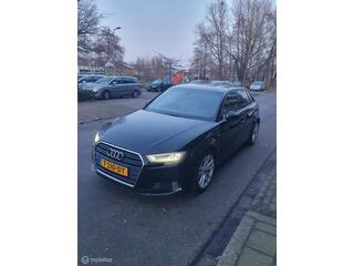 AUDI A3 SPORTBACK 35 TDI Pro Line
