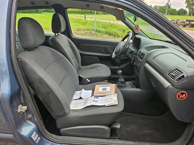 Renault Clio 1.2 Campus Acc�s met Slechts 95000 km NAP 
